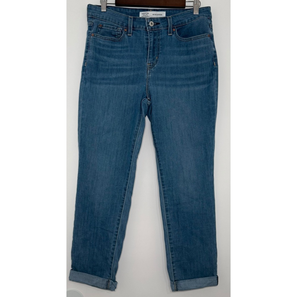 Signature Levi Strauss Mid Rise Boyfriend Jeans Women's 10 W30 Cuffed